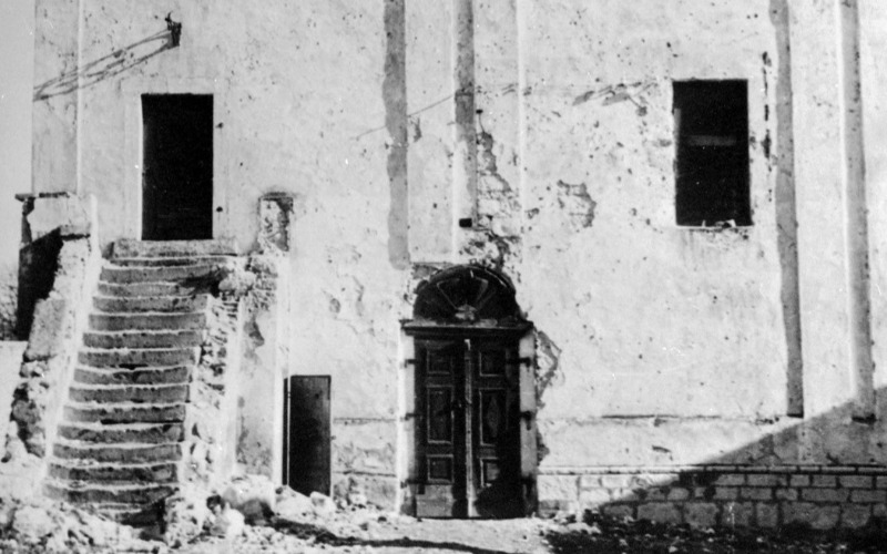 Tállya, zsinagóga, ÉNy-i homlokzat, 1964. Magyar Építészeti Múzeum és Műemlékvédelmi Dokumentációs Központ, Fotótár, ltsz.149.864.ND