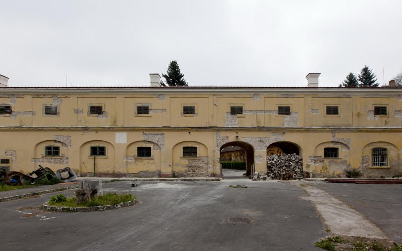 Tata Esterházy-kastély