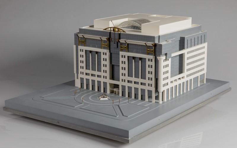 Finta József: Bank Center, Budapest