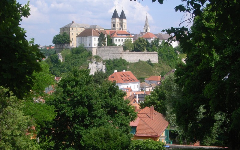 R0037612