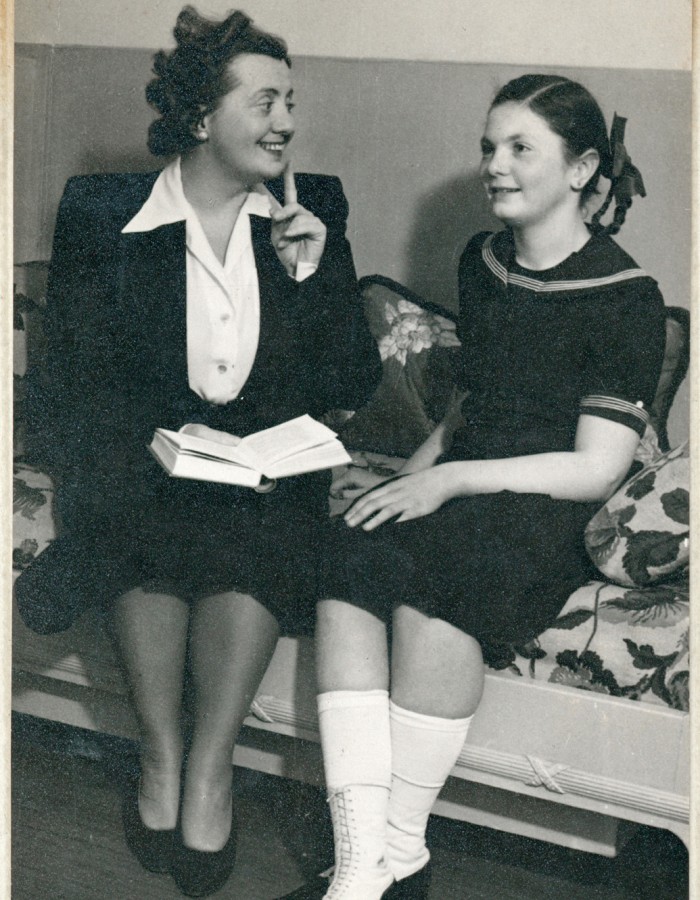 Walter Rózsi és leánya, Radó-Walter Marika, 1940 körül. Magántulajdon
