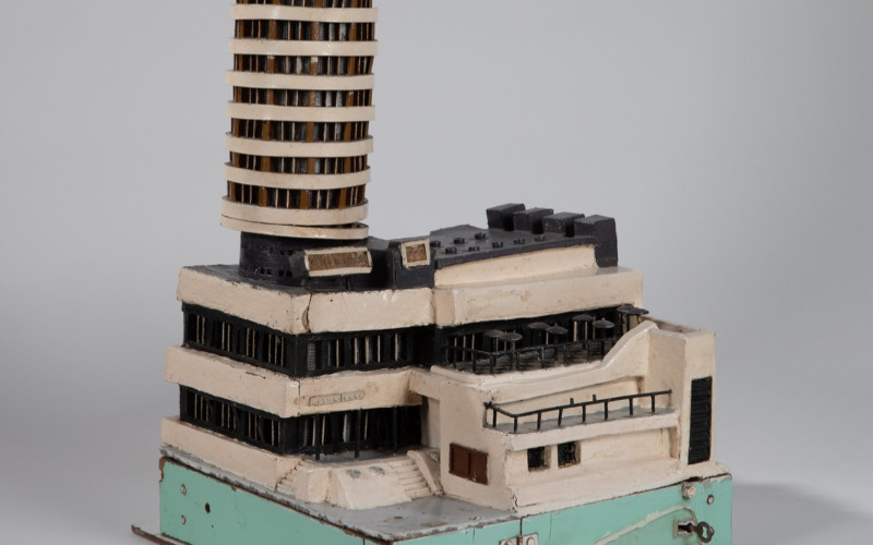 Molnár Szilveszter: A Szrogh György tervei alapján emelt Budapest Szálló makettje, 1968. MÉM MDK Múzeumi Osztály, lelt. sz. 2021.3.2. fotó: F. Tóth Gábor