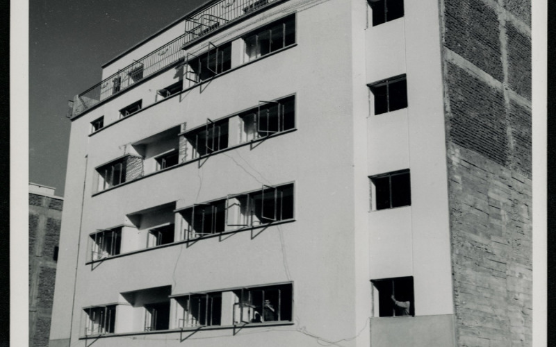 Társasház, Guayaquil 536, Santiago (tervező: Weiner Tibor), 1944–1946, MÉM MDK Múzeumi Osztály, Weiner Tibor hagyatéka