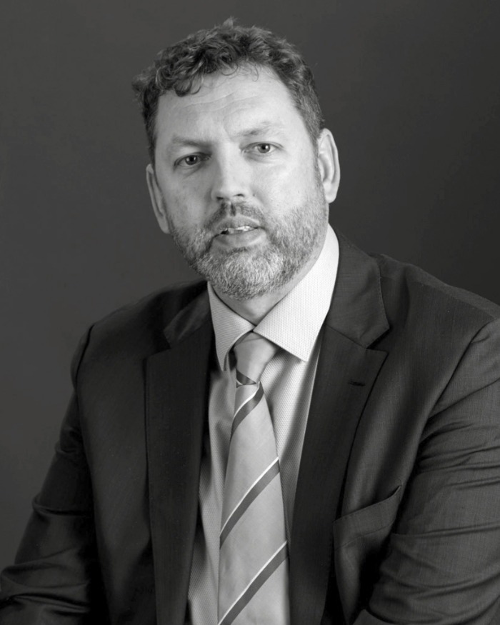 Dr. Kornél Almássy